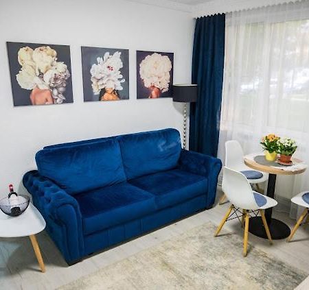 Escape Aparthotel Suceava Exteriör bild