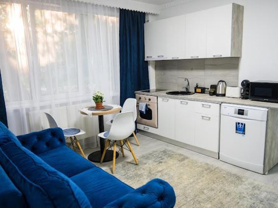 Escape Aparthotel Suceava Exteriör bild